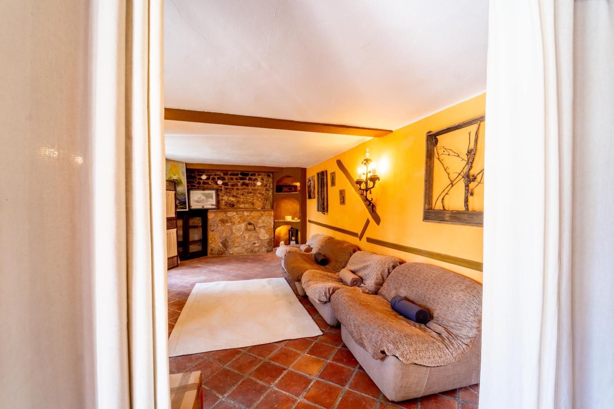 Hostel Atapuerca Inpulso מראה חיצוני תמונה