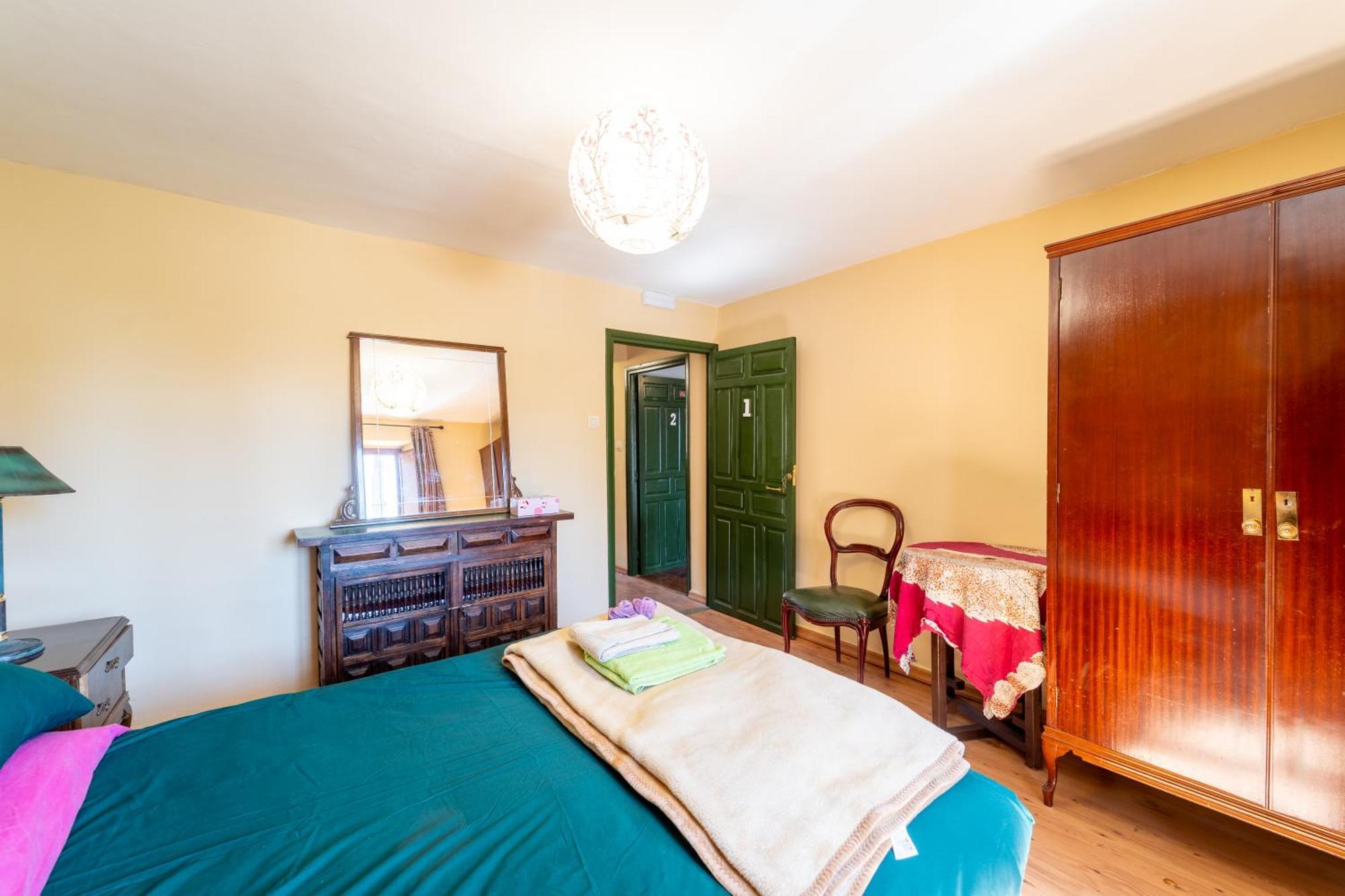 Hostel Atapuerca Inpulso מראה חיצוני תמונה