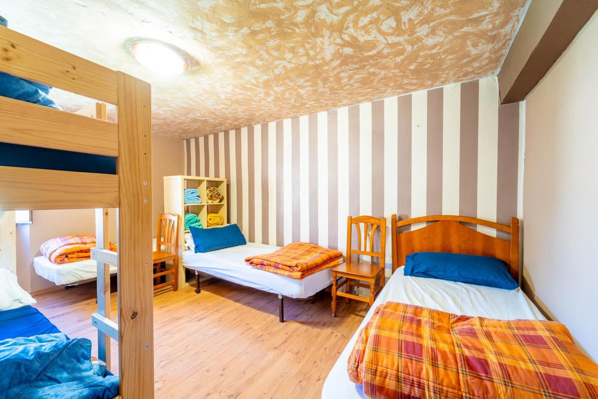 Hostel Atapuerca Inpulso מראה חיצוני תמונה